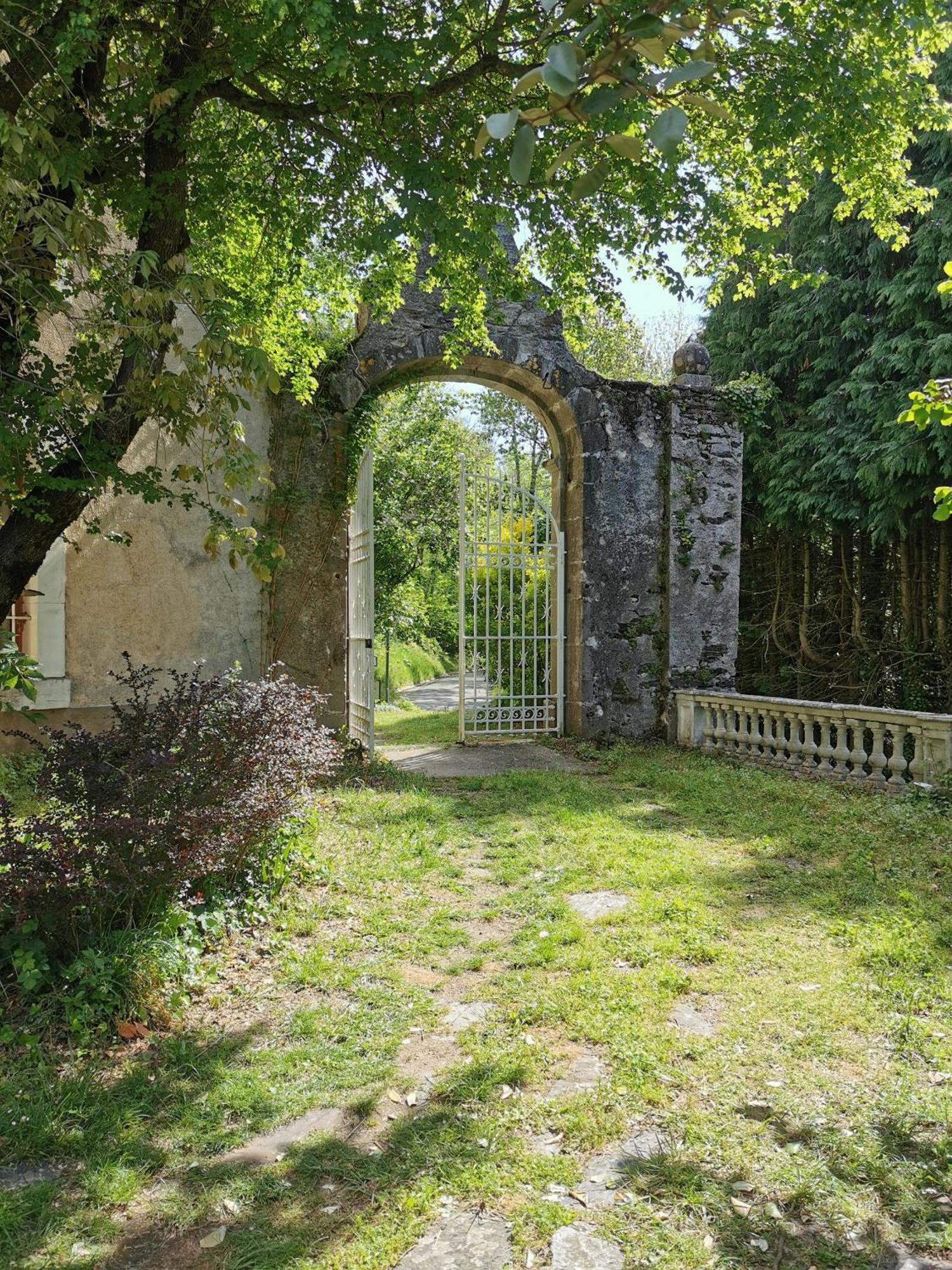 La Manufacture Royale De La Bonde Chambre 3 Bed & Breakfast Cuxac-Cabardes Exterior photo